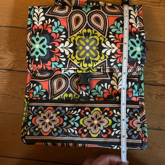 Vera Bradley Lunchbox - Picture 9 of 10